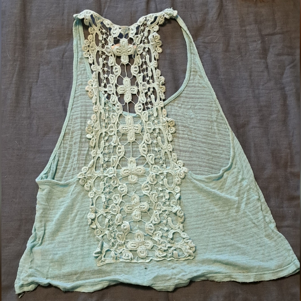 Painted Threads Green Ribbed Backless Tank Top - Picture 2 of 3